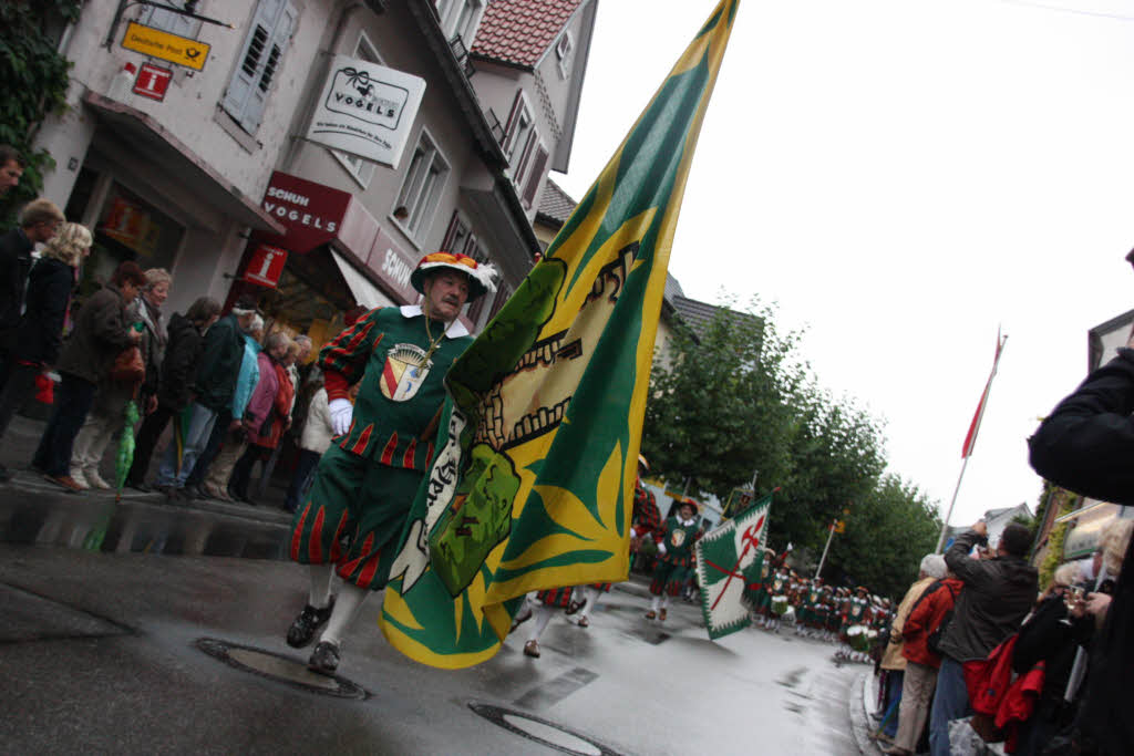 Am Sonntag herrschte in Ihringen beim Herbstausklang trotz Regenwetter gute Stimmung.