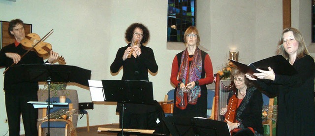 900 Jahre Steinen im Konzert: Das Ensemble Minnesthrone in der Petruskirche   | Foto: Roswitha Frey