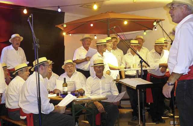 Der Auftritt des &#8222;italienischen&... Schmiedledicksaal von den  Sthlen.    | Foto: Claudia Marchlewski