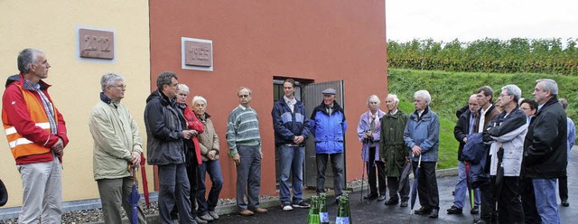 Hanspeter Strbin, technischer Geschf...rweiterten Hochbehlters in den Reben.  | Foto: cremer