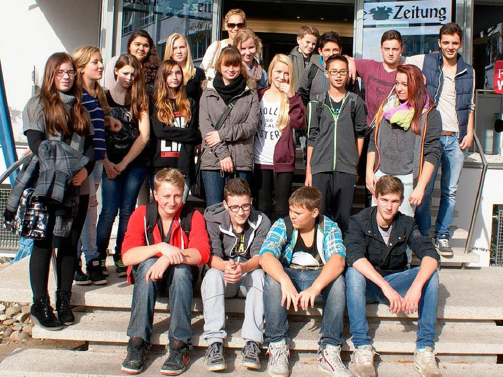 Die Klasse 8b der Emil-Drle-Werkrealschule Herbolzheim mit ihrer Lehrerin Bettina Brggemann.