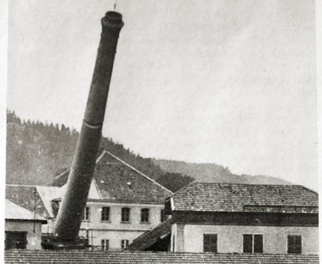 Sprengung Fabrikschornstein in St. Blaisen am 27. Oktober 1933. Thomas Mutter  | Foto: Thomas Mutter
