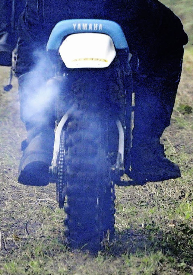 80 statt 45 lief das Moped.  | Foto: DPA