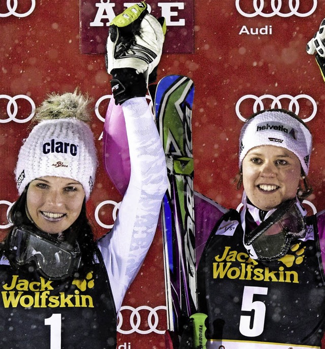 Anna Fenninger und Viktoria Rebensburg...irather groes Potenzial bescheinigt.   | Foto: dpa