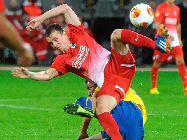 Vladimir Darida und der SC Freiburg wollen den HSV schlagen.  | Foto: Meinrad Schn