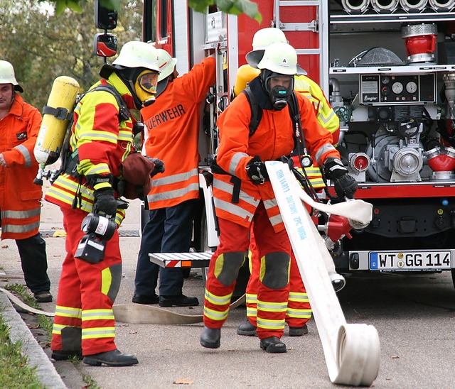 Eilig hatten es die Mannen der Grwihl...erwehr bei ihrer Herbstabschlussprobe.  | Foto: Peter Schtz