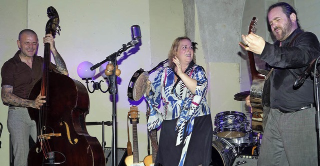 Mehr als ein Warm Up: die Jersey Julie Band   | Foto: Silke Hartenstein