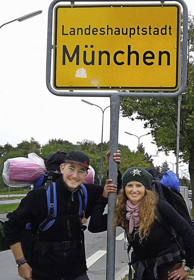 Nach 14 Wandertagen waren David und Annika am Ziel in Mnchen.   | Foto: Gallien/privat