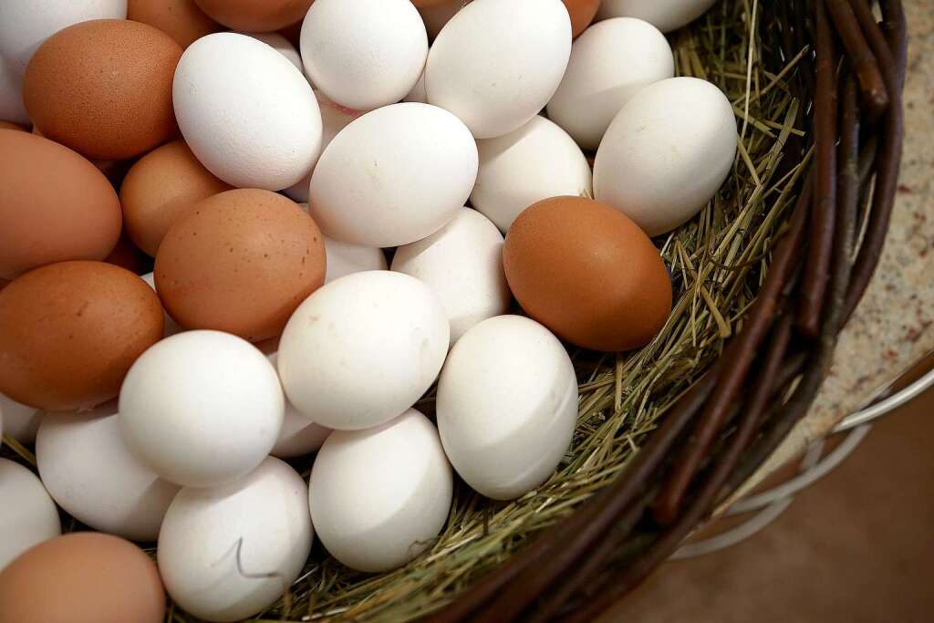 Eier von den eigenen Hhnern. 