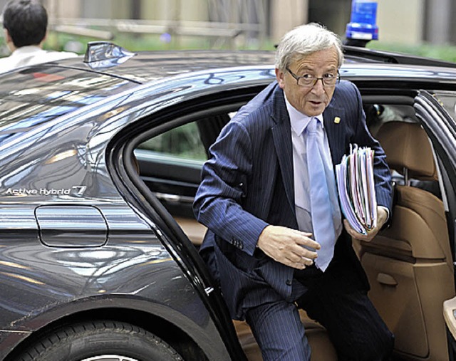 Luxemburger  lieben  Autos mit Leistung, wie im Bild  Noch-Premier Juncker.   | Foto: AFP