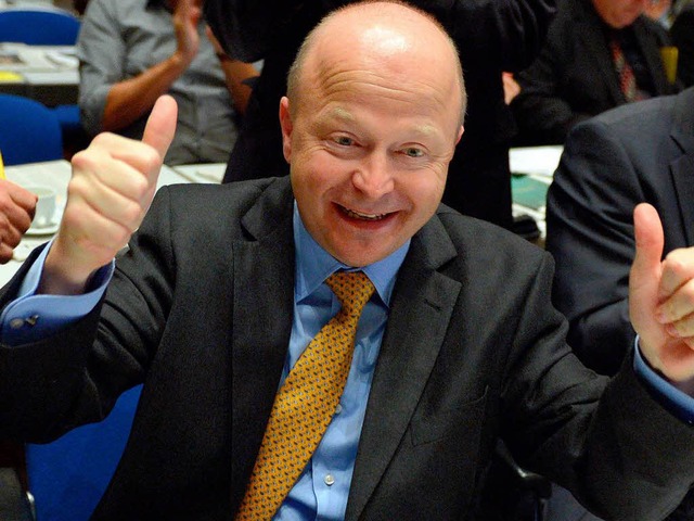Der FDP-Europaabgeordnete Michael Theurer freut sich ber seinen Wahlsieg  | Foto: dpa