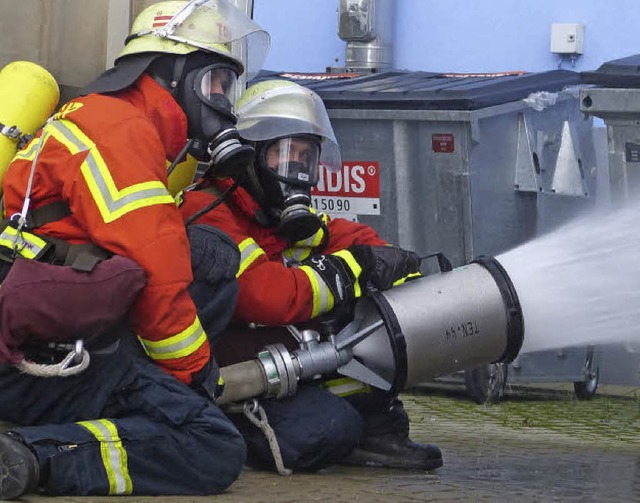 Hauptbung Feuerwehrabteilung Teningen  | Foto: Aribert Rssel