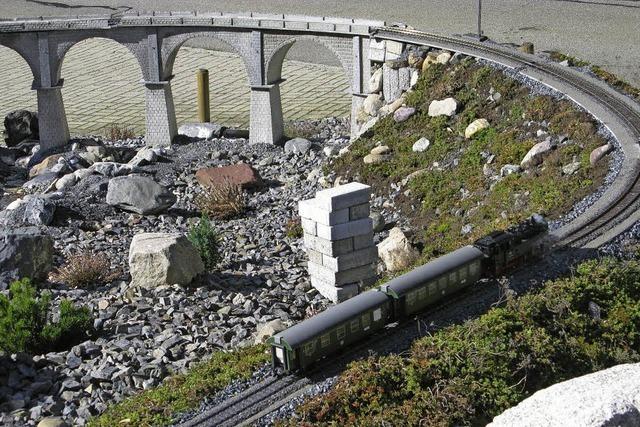 Bernau hat jetzt einen Bahnhof