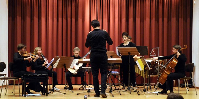 Das Janus-Ensemble mutet  den Zuhrern einiges zu.  | Foto: Wolfgang Knstle