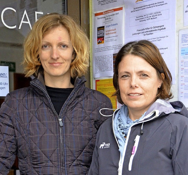 Christine Spanninger und Stefanie Aatz...fanten als Caf und Fahrradwerkstatt.   | Foto: julia jacob