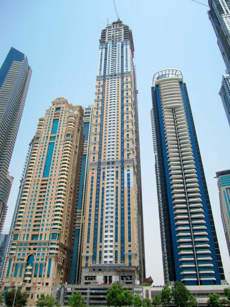 3. Elite Residence, Dubai, Das hchste Stockwerk des 381 Meter hohen Gebudes, Etage 91, befindet sich in einer Hhe von 314 Metern. Insgesamt beherbergt der Turm 695 Wohneinheiten.