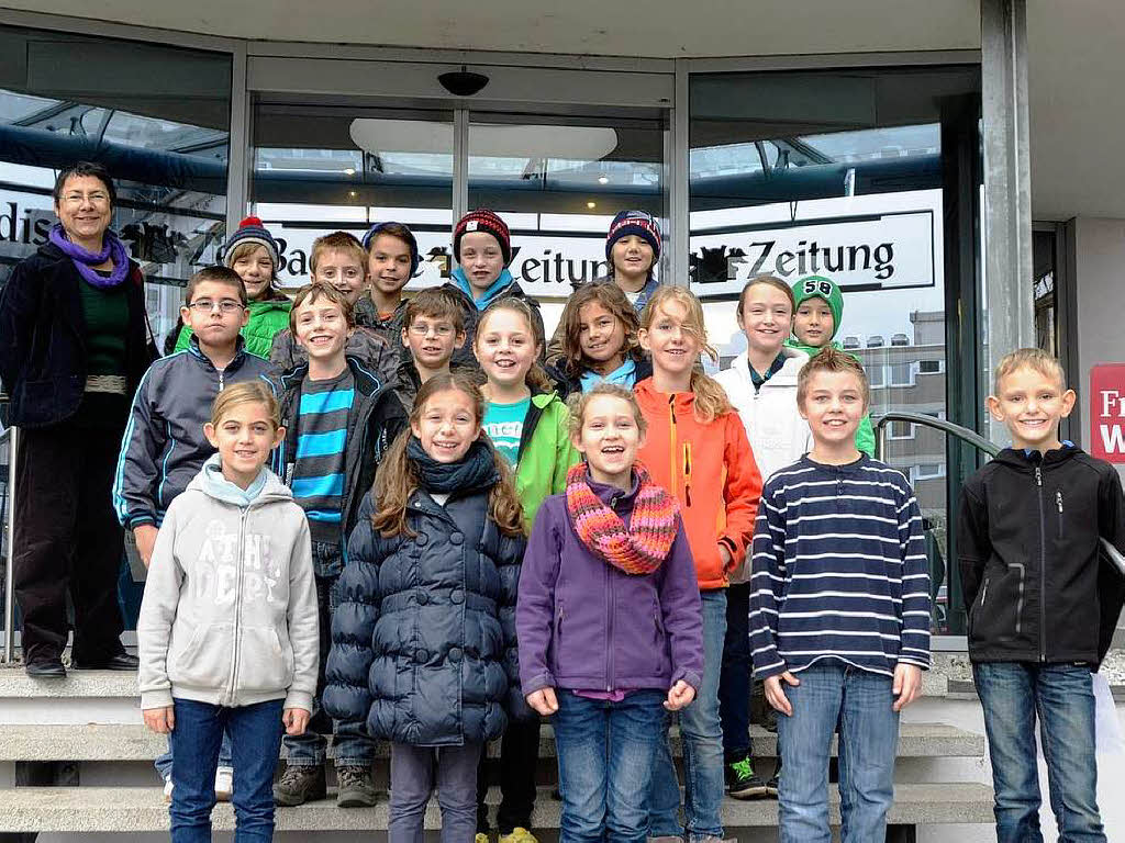 Die Klasse 4e der Rheinschule Neuenburg mit ihrer Lehrerin Renate Gloderer. Die Klasse 4e der Rheinschule Neuenburg mit ihrer Lehrerin Renate Gloderer.