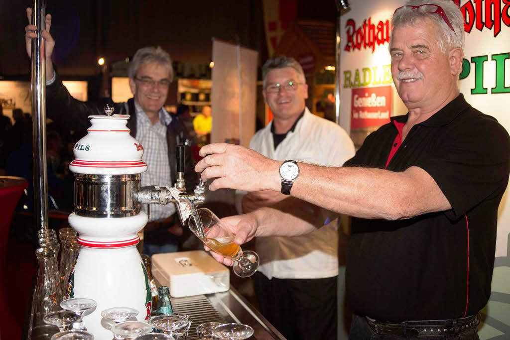 Darf am Messestand Rothauser Land nicht fehlen: ein frischgezapftes Rothausbier