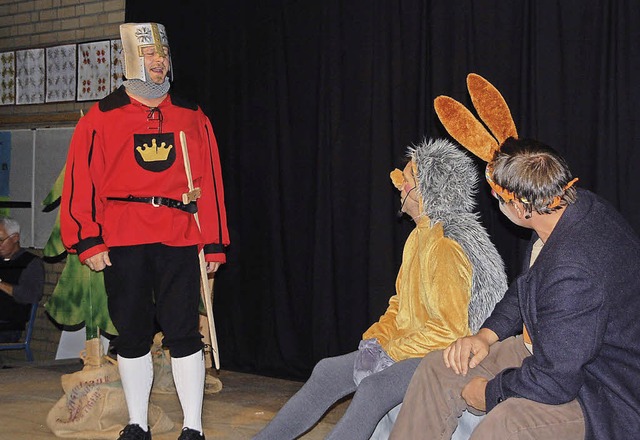 Robert Disch als Fritz der Igel, Andre...r der Grundschule Rheinhausen bestens.  | Foto: Jrg Schimanski