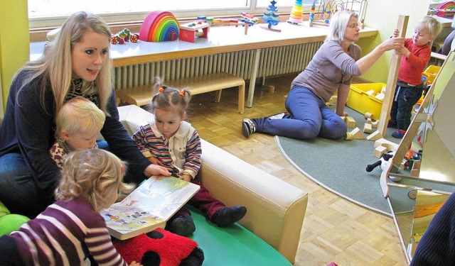 Im katholischen Kindergarten St. Micha...hlen sich auch die Kleinkinder wohl.   | Foto: Monika Rombach