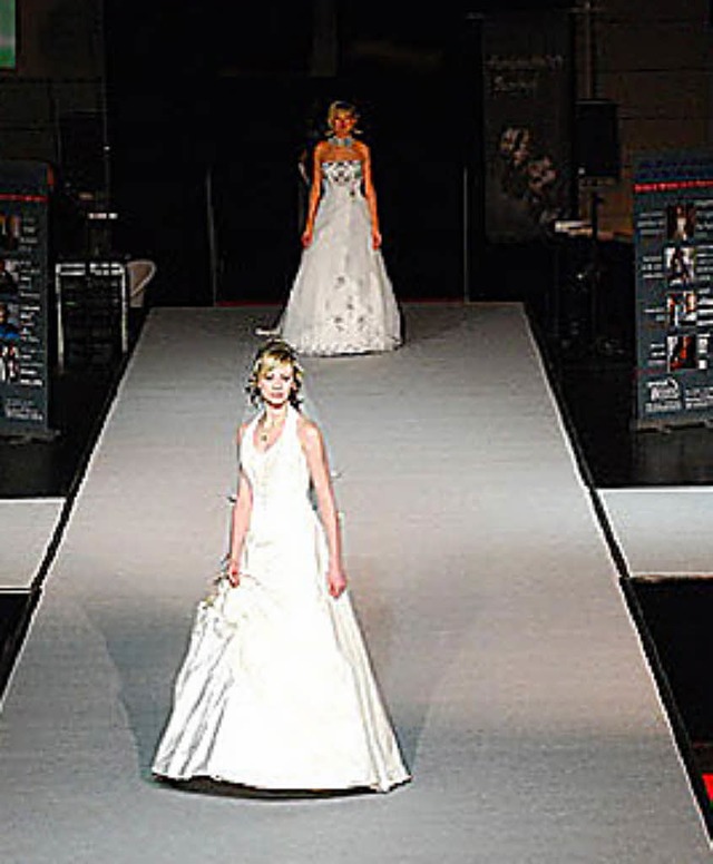 Drei Modeschauen tglich werden bei de...e &#8222;Ja, ich will&#8220; geboten.   | Foto: Messe