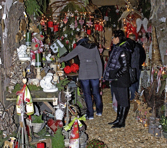 Die vorweihnachtlich geschmckte Scheune von Agnes Metzler.   | Foto: DORO