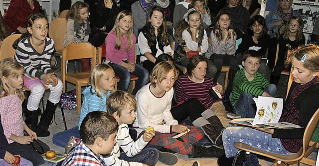 Ein volles Haus bescherte der Vorlesesonntag der Stadtbcherei. Foto: Ines Bode  | Foto: Ines Bode