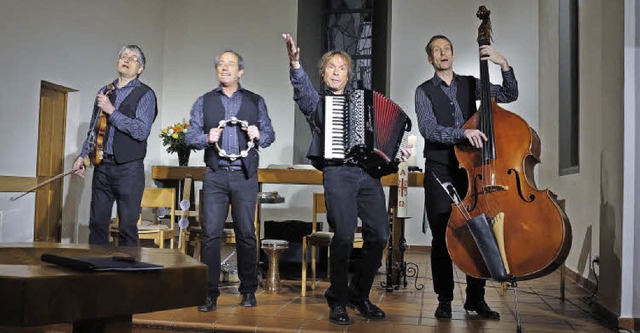 Ergreifende Geschichten erzhlte die Musik der Klezmer-Gruppe Jontef.  | Foto: Dorothee Philipp