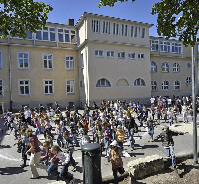 Die Gerhart-Hauptmann-Schule tritt die Flucht nach vorn an.   | Foto: Th. Kunz