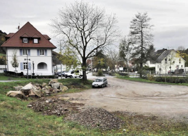 Auf dem ehemaligen Platz des Raiffeise... haben, ihren Grnschnitt zu entsorgen  | Foto: Markus Zimmermann               