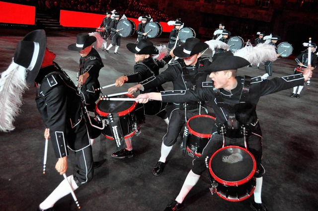 Das  Top Secret Drum Corps aus Basel k... einem Millionenpublikum prsentieren.  | Foto: Daniel Gramespacher