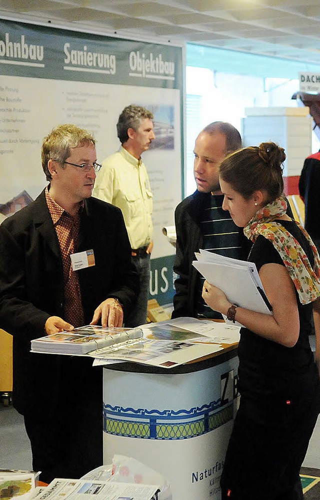 Reges Interesse an Antworten auf drng... herrscht immer bei der Energiemesse.   | Foto: <BZ-FotoRepro>ARCHIV: WOLFGANG KNSTLE