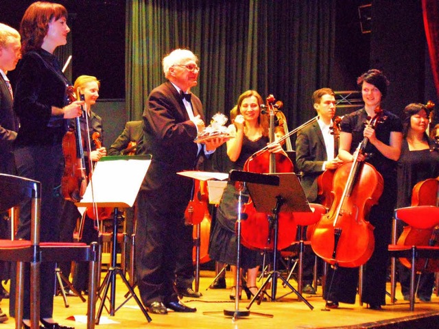 Rauschenden Beifall ernteten Peter Bab...t (hier bei einem Konzert in Titisee).  | Foto: Sigurd Kaiser