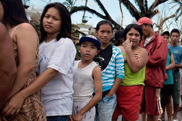 Philippinen: Hilfsorganisationen klagen über Regierungen