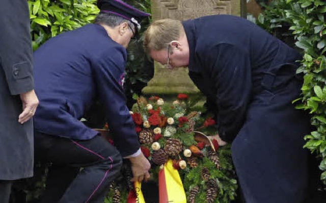 Volkstrauertag Heimbach  | Foto: Aribert Rssel