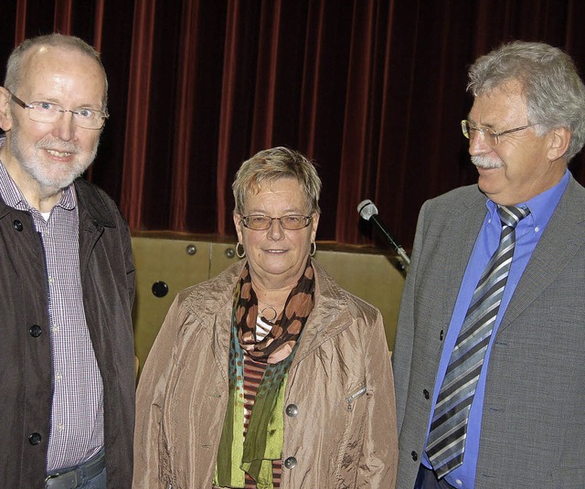 Prsidium des  Chorverbandes (von link... Grzybek, Doris Ludin und Erhard Zeh    | Foto: zVg