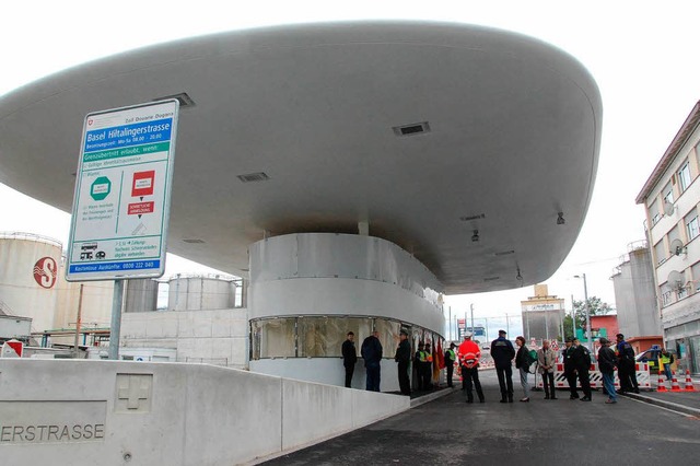 Das neue Zollgebude bei der Einweihung am 12. September  | Foto: Hannes Lauber