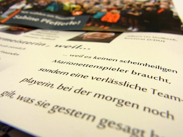 In einem Wahlkampf-Flyer fr die Brge...rittenen Marionettenspieler-Vergleich.  | Foto: Alexander Huber