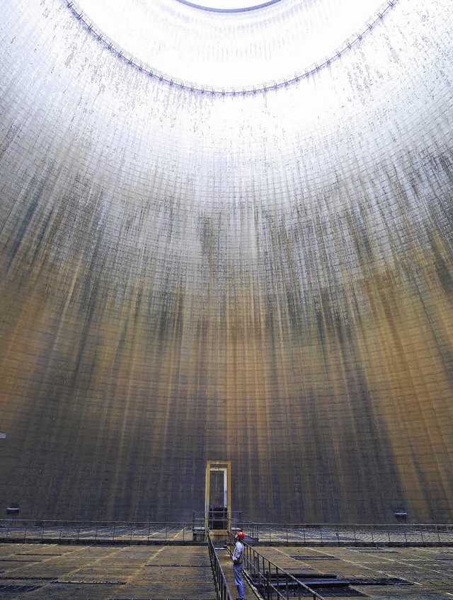 Der Khlturm im Akw Leibstadt  | Foto: KKL