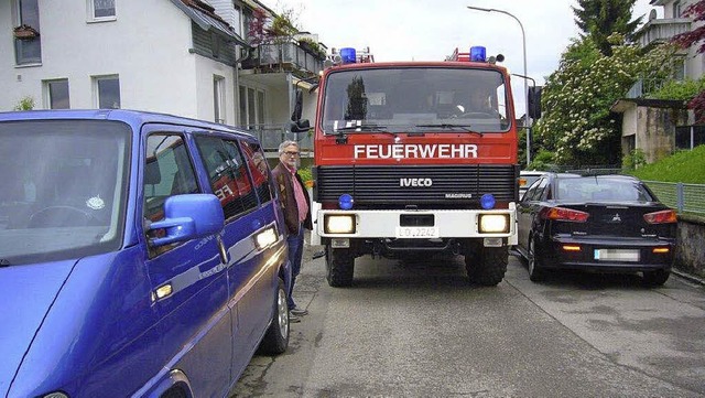 Einige Strae in Hauingen sind so zuge...oblem ging es bei den Freien Whlern.   | Foto: Paul Schleer