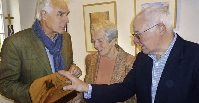 Otto und Hede Schwizler erklren Werne...kappenbomber und Friedenstaube&#8220;.  | Foto: Anne Freyer