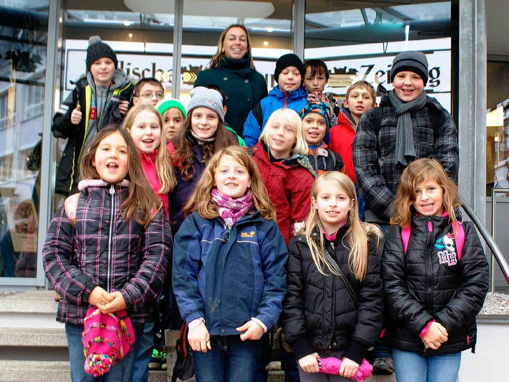 Die Klasse 4 der Grundschule Efringen-Kirchen mit ihrer Lehrerin Silvia Disch. Die Klasse 4 der Grundschule Efringen-Kirchen mit ihrer Lehrerin Silvia Disch.