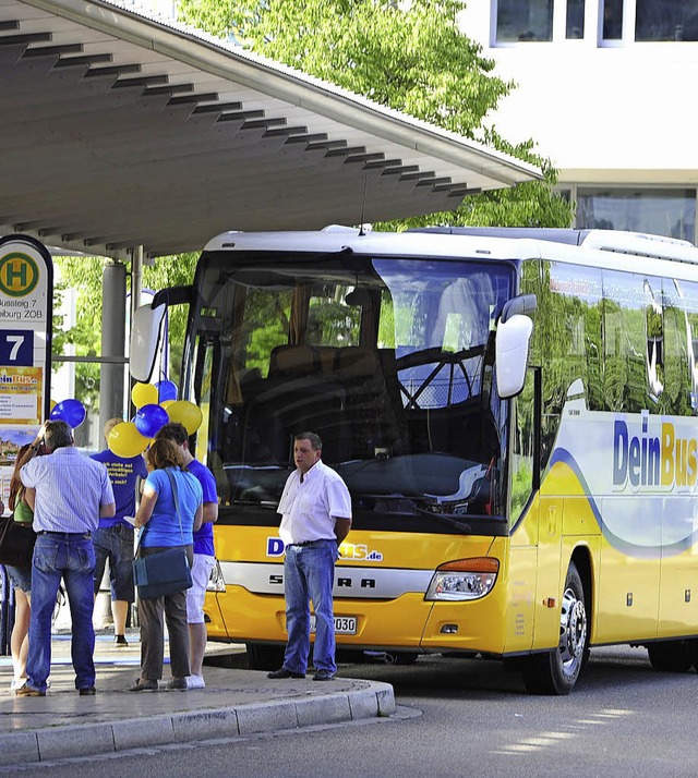 Fhrt von Offenburg bislang nur bis Tr...der Fernbus von &#8222;Deinbus&#8220;.  | Foto: Ingo Schneider