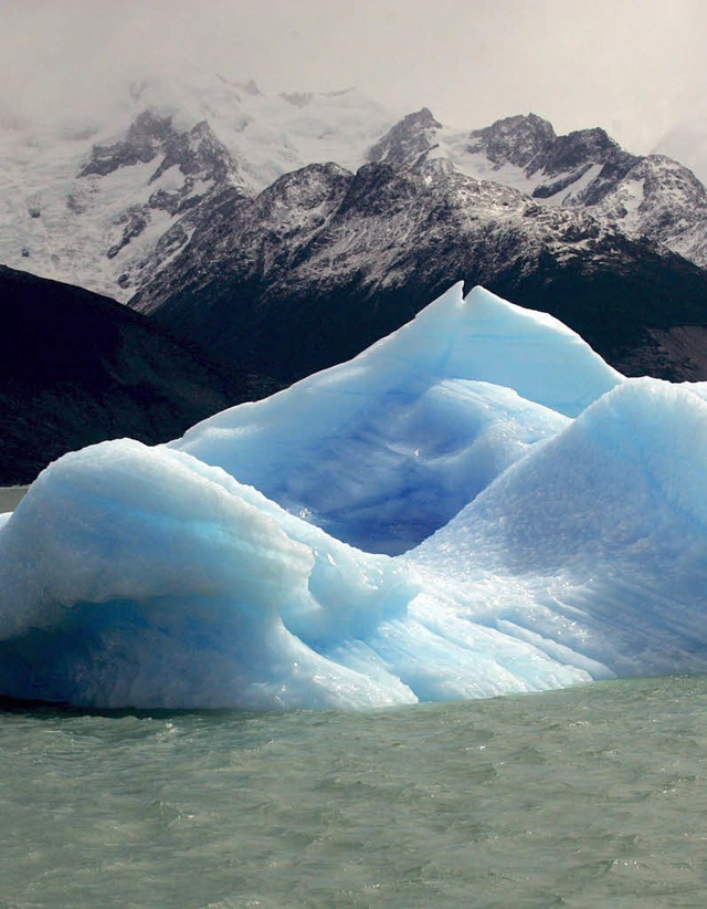 Die Gletscher schmelzen wegen hherer Temperaturen.  | Foto: DPA