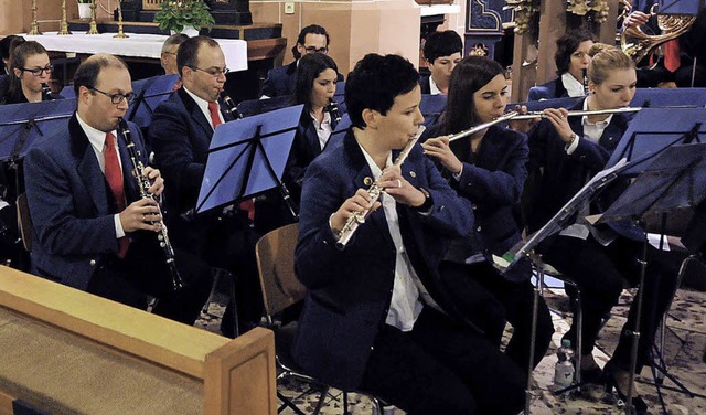 Besondere Stckeauswahl: Der Musikvere...bei seinem jhrlichen Kirchenkonzert.   | Foto: Wolfgang Knstle