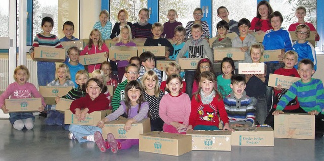 Bedrftige Kinder in Albanien drfen s...kete der Grundschule Feldberg freuen.   | Foto: Tina Httich