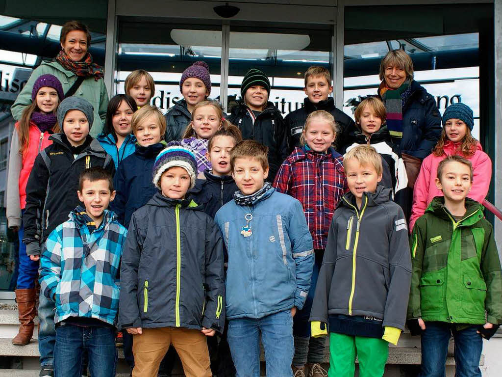 Die Klasse 4a der Tunibergschule Freiburg mit ihrer Lehrerin Ingrid Waibel. Die Klasse 4a der Tunibergschule Freiburg mit ihrer Lehrerin Ingrid Waibel.