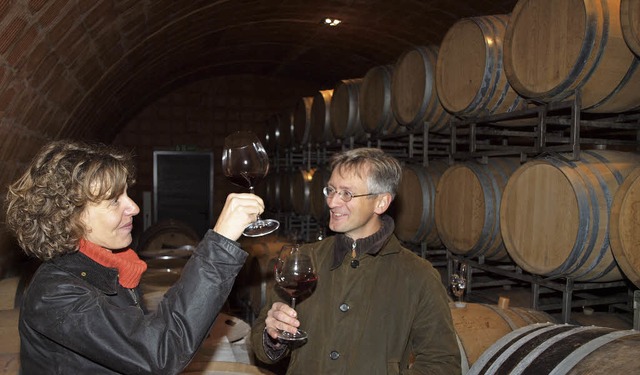 Hans-Bert Espe und Silke Wolf in ihrem...ller der Shelter Winery in Kenzingen.   | Foto: Michael Haberer