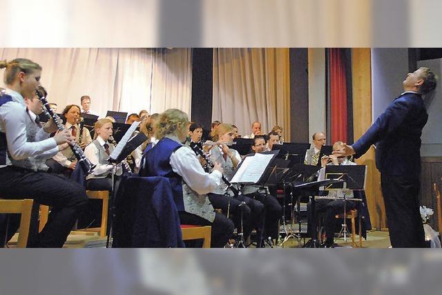Musikverein verabschiedet seinen Dirigenten