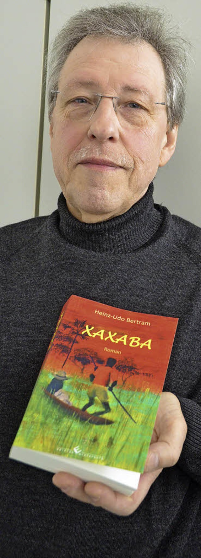 Heinz-Udo Bertram und sein Erstling: Xaxaba   | Foto: Ingrid Bhm-Jacob